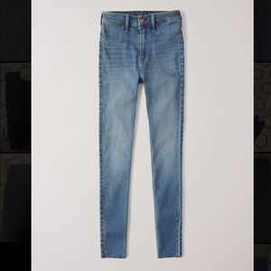 Abercrombie & Fitch Simone Hi Rise Jean Legging